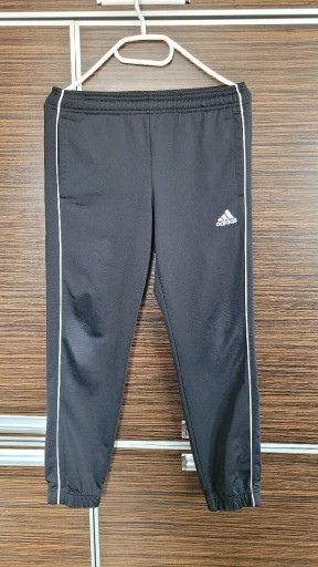 Zdjęcie oferty: Spodnie adidas