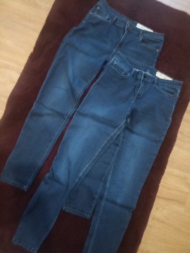 Zdjęcie oferty: Spodnie jeans granatowe 40-42