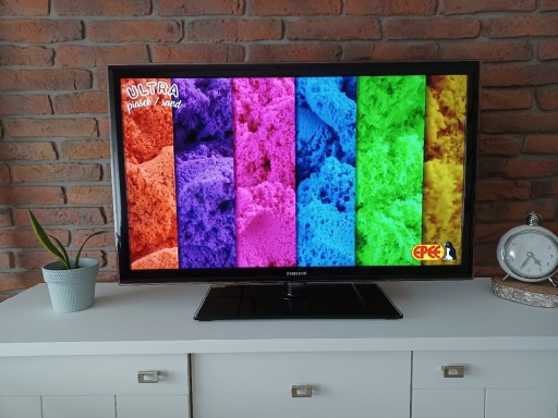 Zdjęcie oferty: Telewizor Samsung 37" 