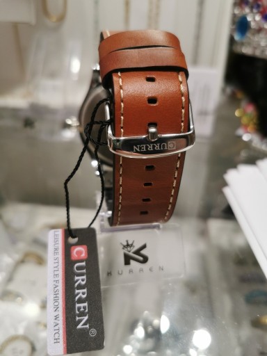 Zdjęcie oferty: Zegarek męski na brązowym pasku 