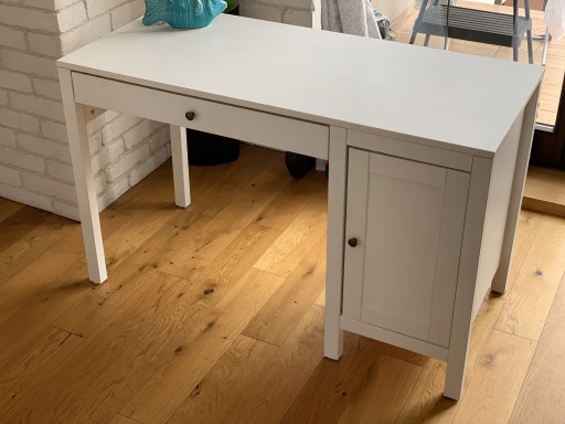 Zdjęcie oferty: Biurko drewniane Hemnes IKEA 120x55