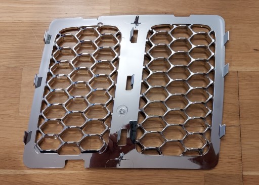 Zdjęcie oferty: Kratka lewa grill Jeep Grand Cherokee WK2 