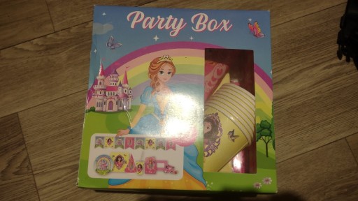 Zdjęcie oferty: Party box zestaw na urodziny księżniczki nowy 