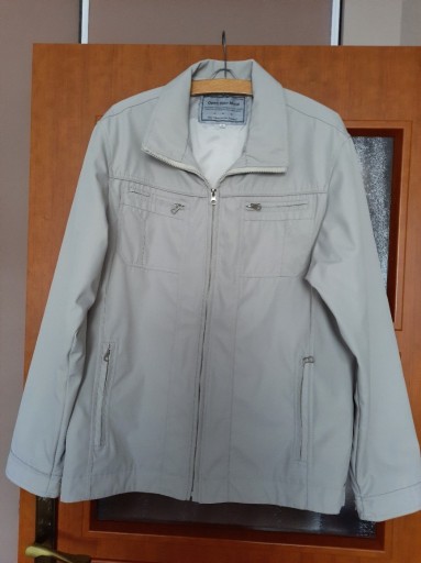 Zdjęcie oferty: Męska kurtka wiatrówka rozm.L