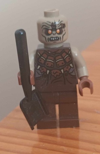 Zdjęcie oferty: Figurka Lego The LORD OF THE RINGS Mordor Ore 9476