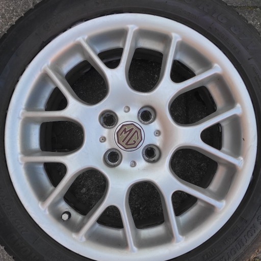 Zdjęcie oferty: Rover 25 MG ZR felgi aluminiowe z nowymi oponami