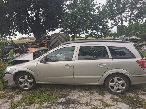 Zdjęcie oferty: Opel Astra H, 2006, 1.6 gaz, uszkodzona