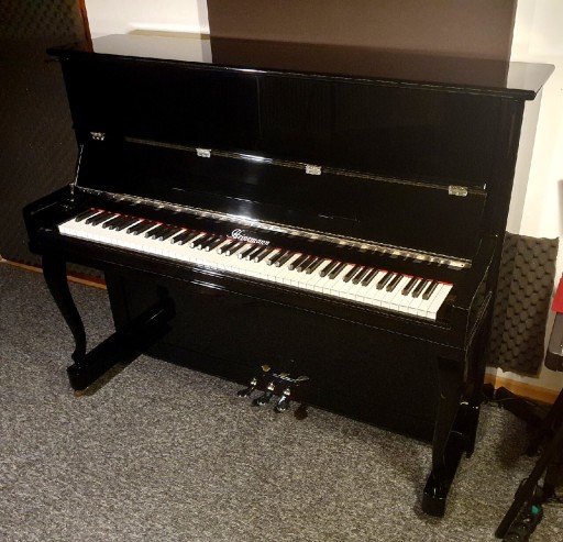 Zdjęcie oferty: Pianino Akustyczne Heinemann UP-120 Chippendale 
