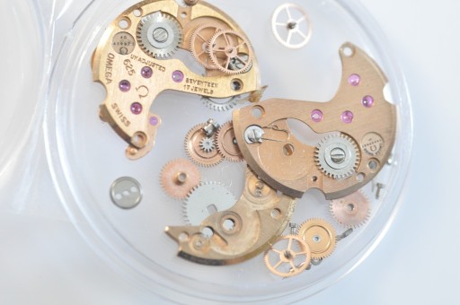 Zdjęcie oferty: mechanizm zegarka omega kaliber 625 -części