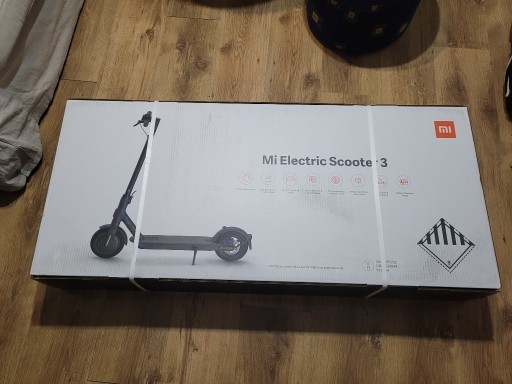 Zdjęcie oferty: Hulajnoga Xiaomi Mi Electric Scooter 3 czarna