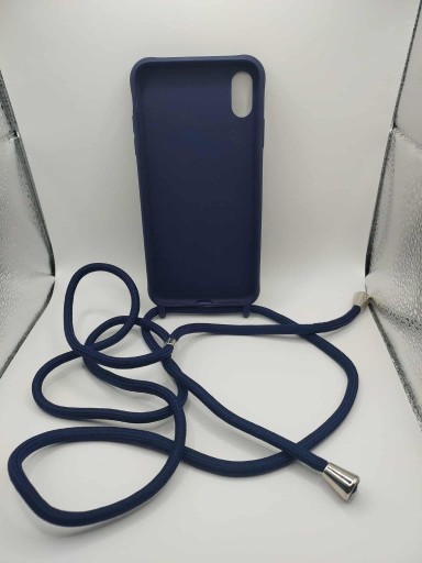 Zdjęcie oferty: Etui z linką do iPhone X/XS – silikonowe TPU,granatowe, stan idealny