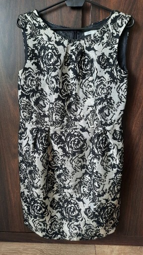 Zdjęcie oferty: Sukienka wieczorowa GLAMOROUS rozm. 12, używana