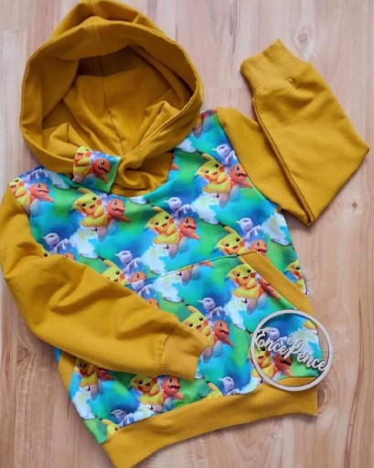 Zdjęcie oferty: Nowa bluza z kapturem pokemon rozm 134 handmade 