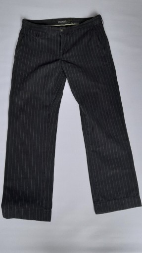 Zdjęcie oferty: Spodnie długie krata czarne eleganckie 33/32