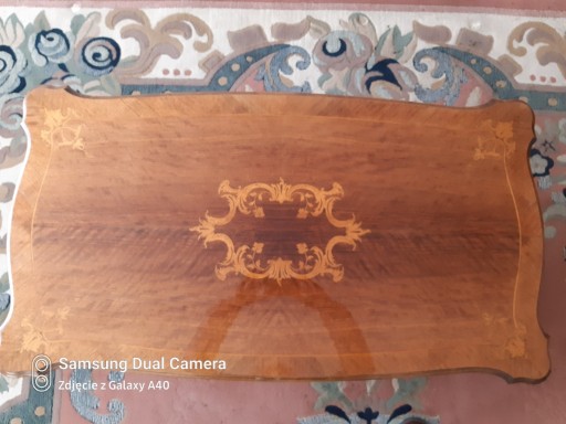 Zdjęcie oferty: Piękny stół drewniany z intarsją a'la Ludwik