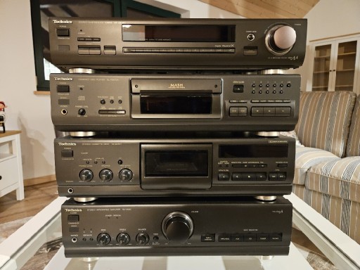 Zdjęcie oferty: Wieża Technics zestaw 4 elementów 