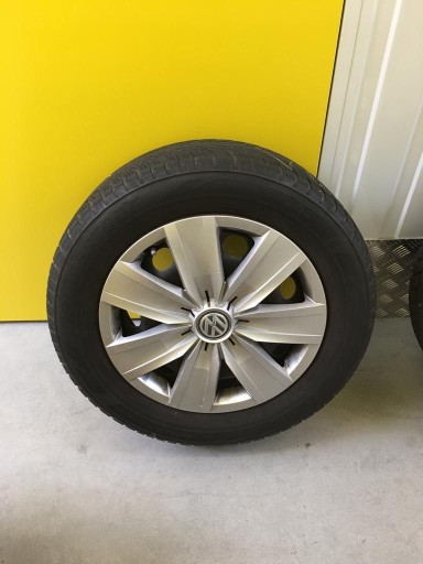 Zdjęcie oferty: Opony zimowe Bridgestone VW T Rock R16 205/60, 