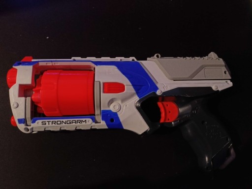 Zdjęcie oferty: Nerf ELITE strongarm. jak NOWY