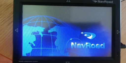 Zdjęcie oferty: GPS NavRoadNR750BV ,zestaw multimedialny do auta