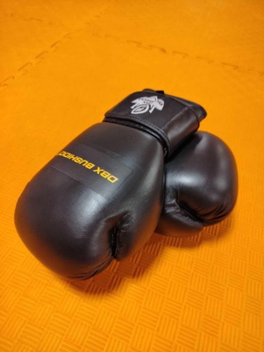 Zdjęcie oferty: Rękawice bokserskie DBX BUSHIDO
