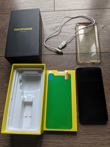 Zdjęcie oferty: Smartphone Xiaomi Pocophone F1 Global 6/64GB