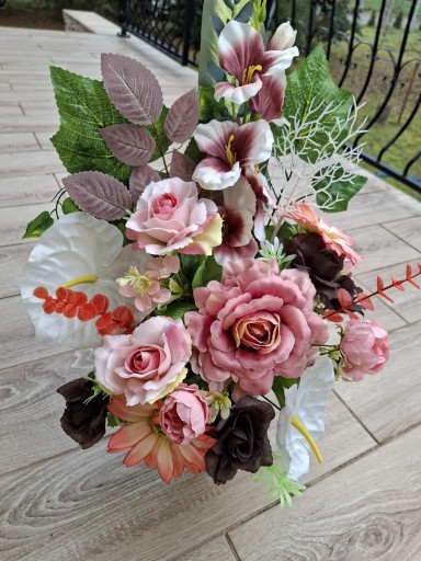 Zdjęcie oferty: Bukiet stroik na cmentarz