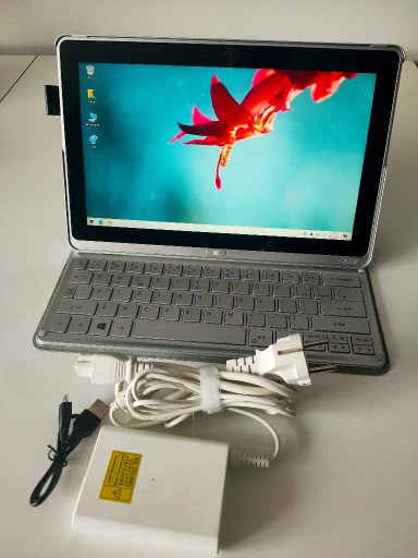 Zdjęcie oferty: Tablet/Laptop 2w1 Acer 11.6"' P3171 i3 2GB/60GB 