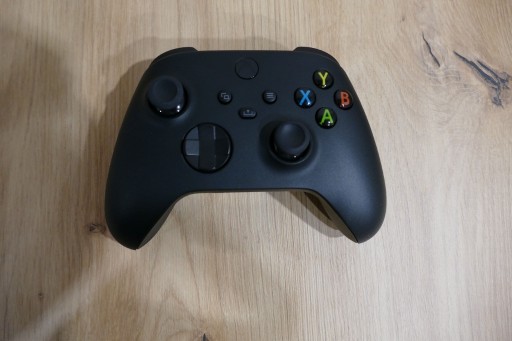 Zdjęcie oferty: Kontroler pad Xbox series X/S Carbon Black
