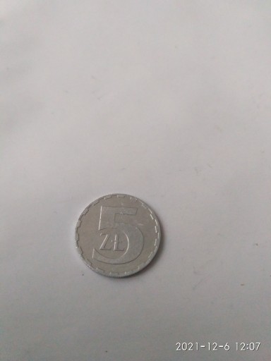 Zdjęcie oferty: MONETA 5 złotych z PRL  z 1990 roku obiegowa