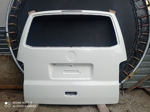 Zdjęcie oferty: Klapa tył pokrywa bagażnika VW transporter T5