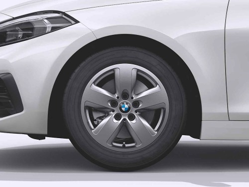 Zdjęcie oferty: Fabryczne koła z BMW 16 cali z oponami. Komplet.