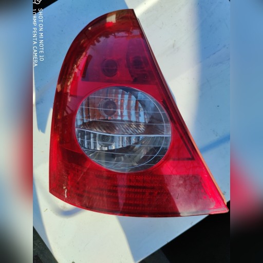 Zdjęcie oferty: Lampy tył renault Clio II lift