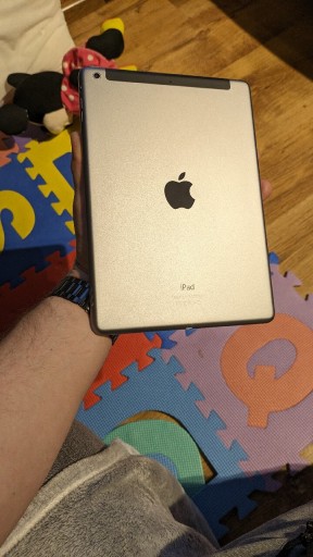 Zdjęcie oferty: Apple Ipad Air model A1475 128GB wersja z LTE.