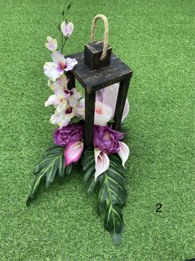 Zdjęcie oferty: Wiązanka na grób latarnia lampion kwiaty sztuczne