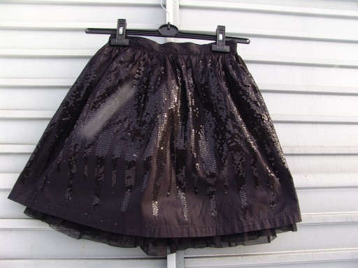 Zdjęcie oferty: Czarna spódnica cekiny firmy George. 32 XXS 