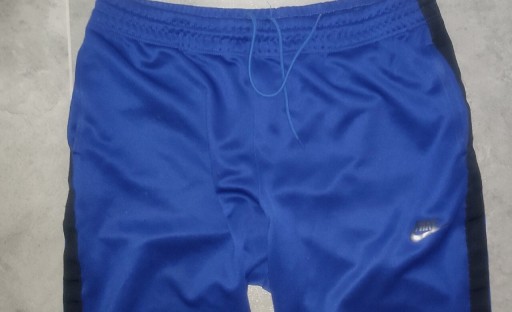 Zdjęcie oferty: Spodnie Nike r. XL pas 90-110 cm dresy