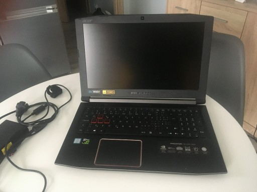 Zdjęcie oferty: Laptop Acer Predator Helios 300 15,6" GTX1060 16GB