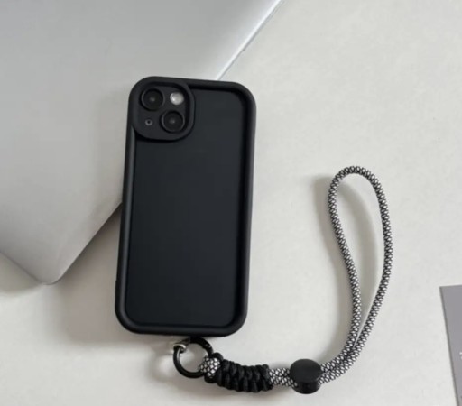 Zdjęcie oferty: Etui silikonowe iPhone 13 z paskiem