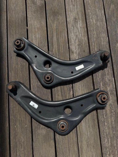 Zdjęcie oferty: WAHACZ WAHACZE PRZÓD NISSAN QASHQAI II 44EA0BRH 54EA0BLH