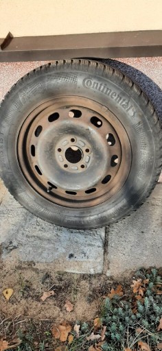 Zdjęcie oferty: Opony zimowe 195/65 r15