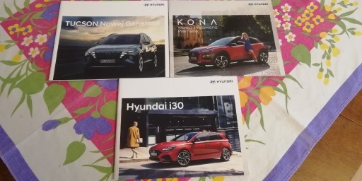 Zdjęcie oferty: kolekcja prospektów Hyundaia 3 sztuki