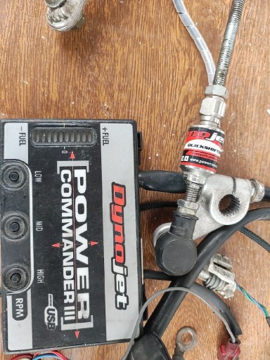 Zdjęcie oferty: Power Commander + Quickshifter Suzuki GSX-R 750  