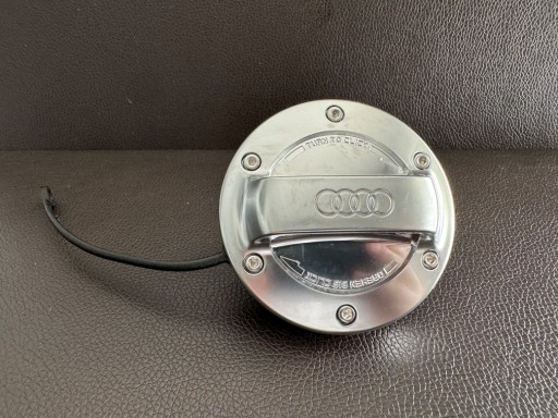Zdjęcie oferty: Oryginalny korek wlewu paliwa Audi - aluminium