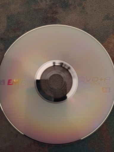 Zdjęcie oferty: Płyty DVD+R EMTEC (43szt) i VAKOSS(10szt)CDgratis
