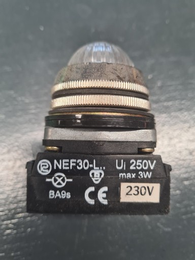 Zdjęcie oferty: Lampka sygnalizacyjna NEF30 LEb 230V AC/DC biała 