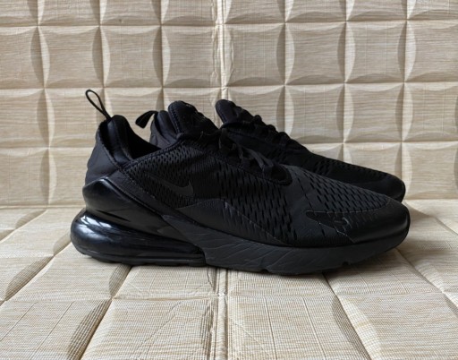 Zdjęcie oferty: Nike Air Max 270 Triple black, rozmiar 47,5