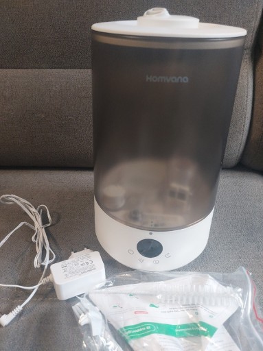 Zdjęcie oferty: HOMVANA NAWILŻACZ POWIETRZA 3.6L 23 dB lampka 7 kolorów podświetlania