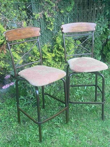 Zdjęcie oferty: krzesła obracane (barowe,kuchenne)