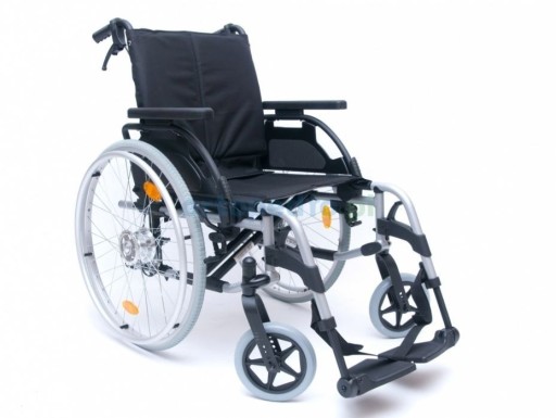 Zdjęcie oferty: Wózek inwalidzki aluminiowy lekki Karma 