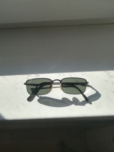 Zdjęcie oferty: Okulary przeciwsłoneczne RayBan (oryginał)